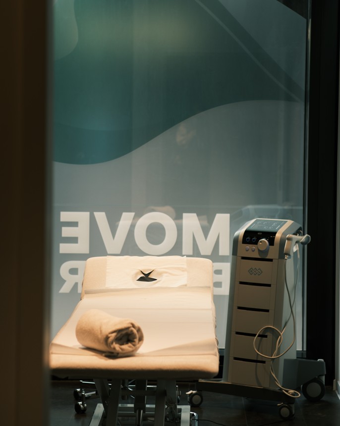 Physiotherapy or Massage: Which Is Better for Pain Relief?