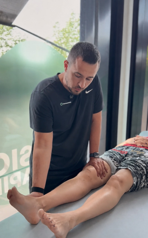 Kreuzbandriss (ACL): Symptome, Behandlung und Rehabilitation in Zürich